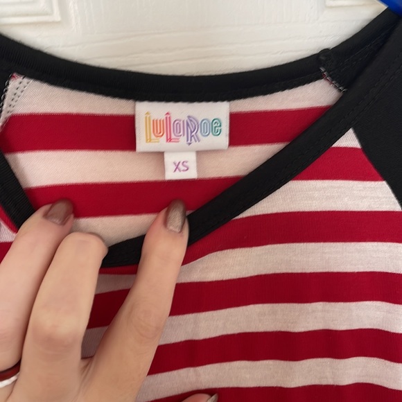 Lularoe Randy top - Picture 2 of 3